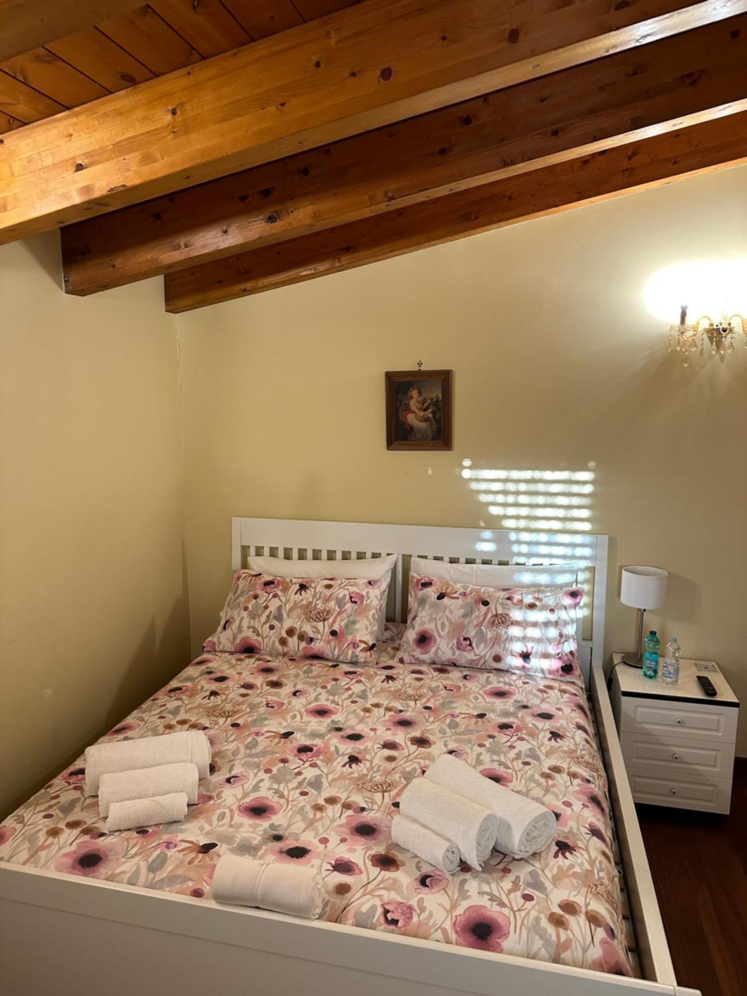 B&B Santa Maria フォリーノ エクステリア 写真